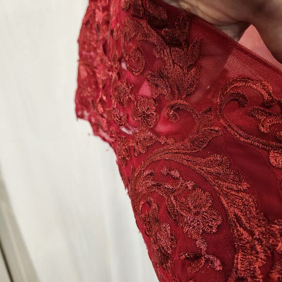 UNKNOWN Garnet Red High Low Corset Lace Sheer Prom Wedding Womens 22 FLAWED - Picture 8 of 12